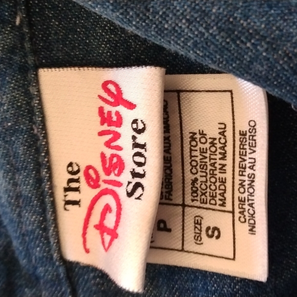 💕HP💕Disney long sleeve Denim Shacket button front - Picture 2 of 6